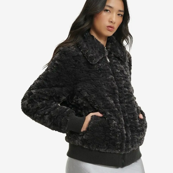 NWT UGG Faux Fur Bomber Jacket Women’s M - Picture 4 of 8